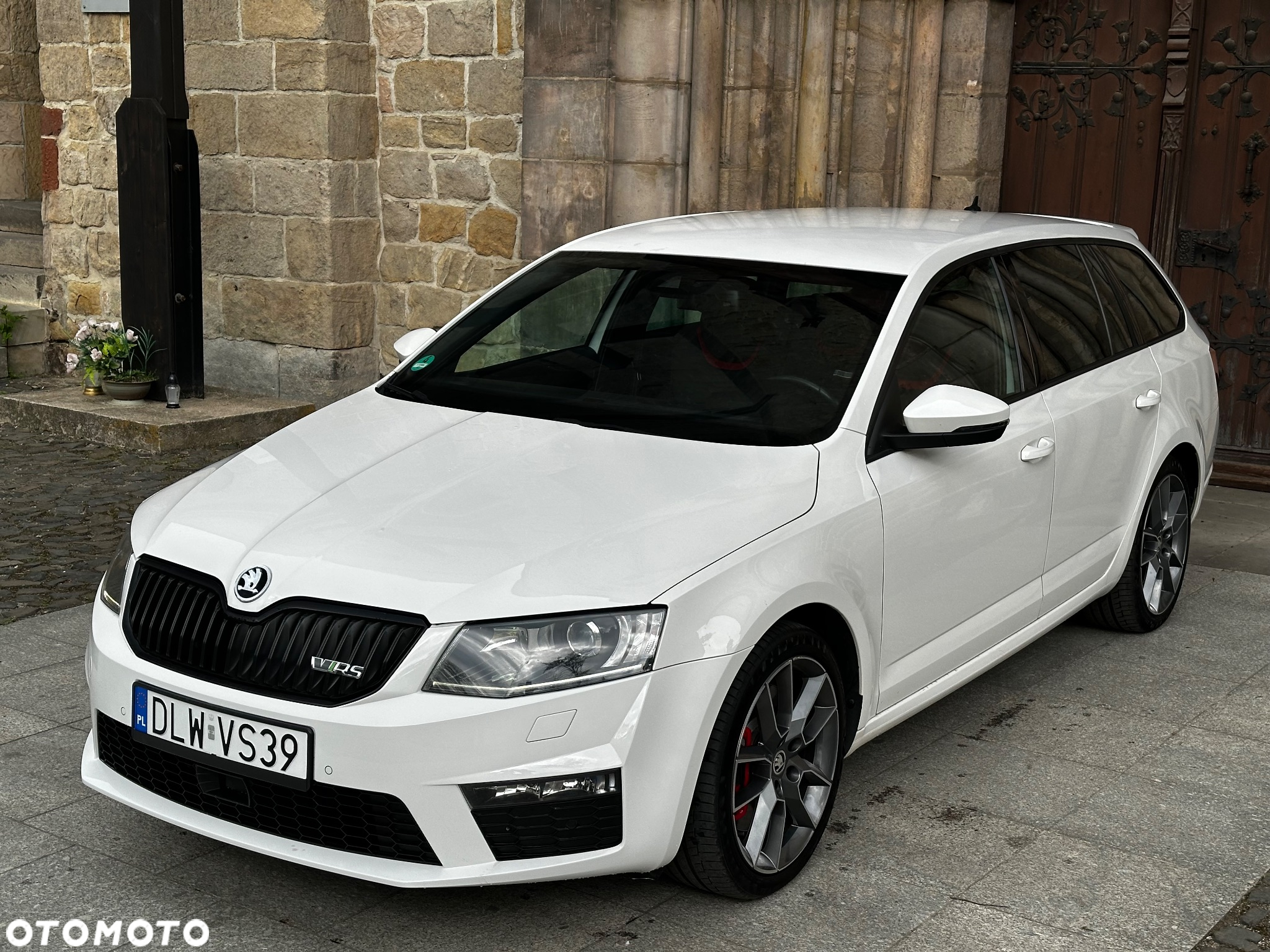 Skoda Octavia 2.0 TDI RS DSG - 31