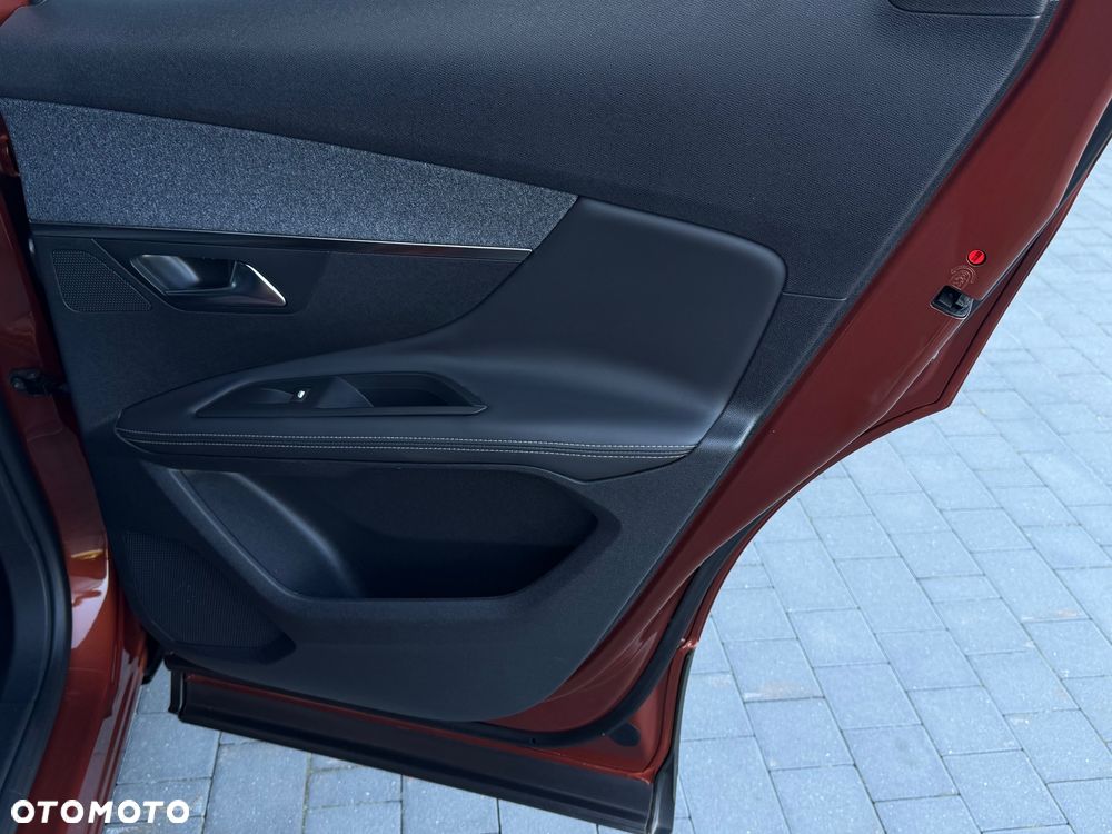Peugeot 3008 BlueHDi 180 Stop & Start EAT6 GT - 37