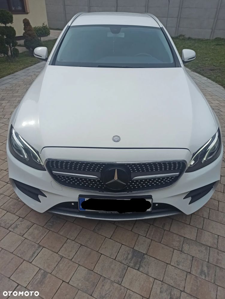 Mercedes-Benz Klasa E 220 d 9G-TRONIC AMG Line - 1