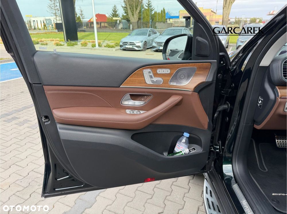 Mercedes-Benz GLS - 16