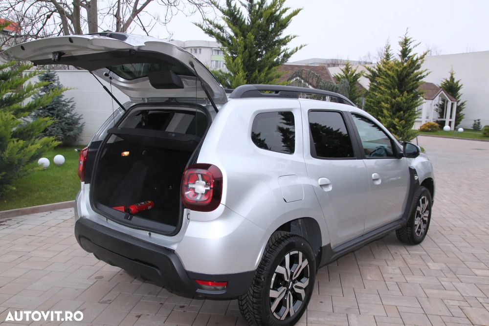 Dacia Duster 1.6 SCe Prestige jante 17" - 30