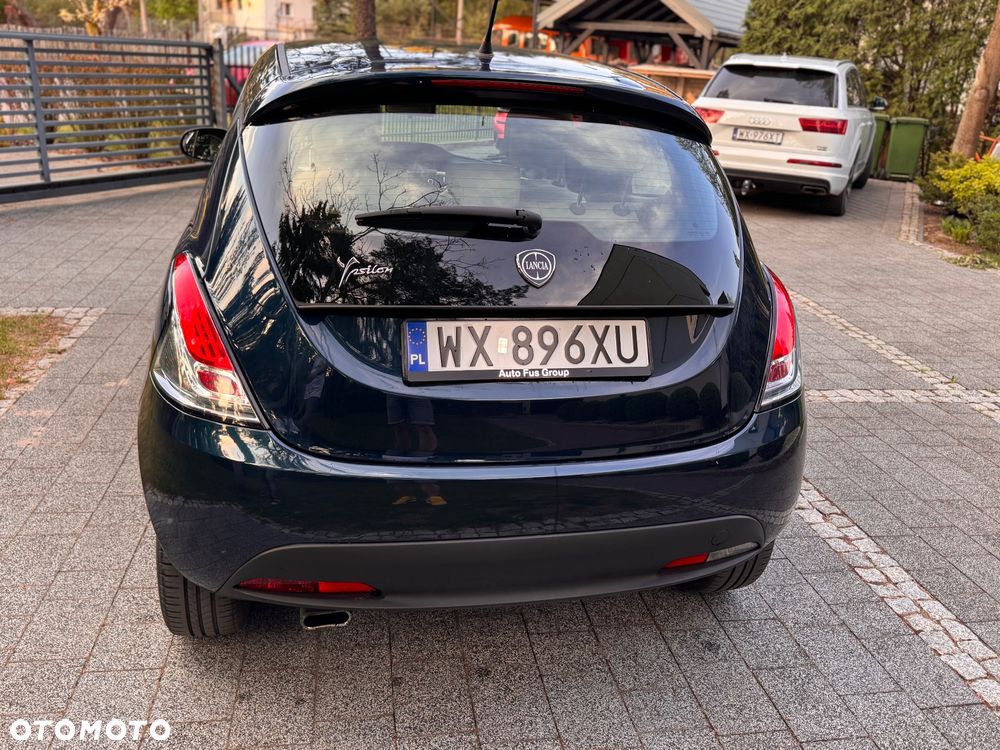 Lancia Ypsilon - 13