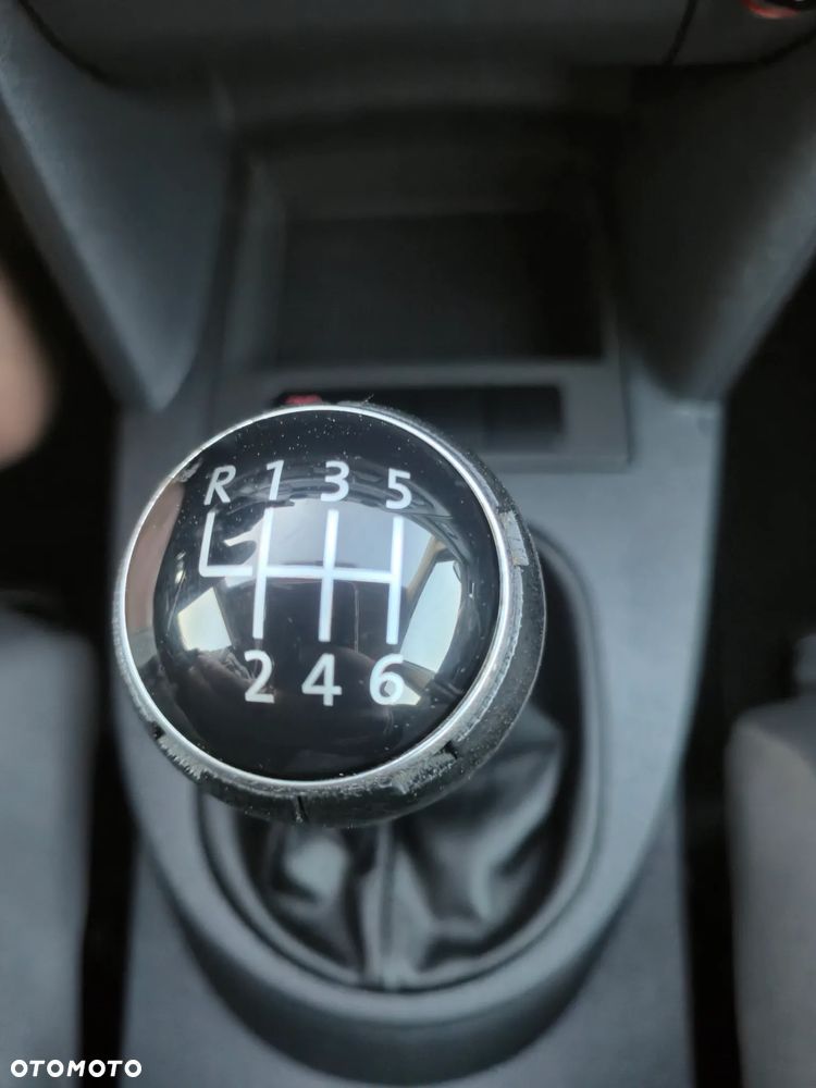 Volkswagen Touran 1.9 TDI - 34