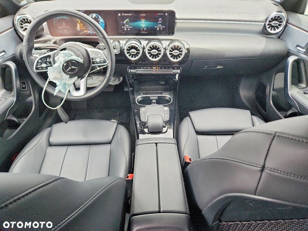Mercedes-Benz CLA 250 7G-DCT Edition 1 - 7