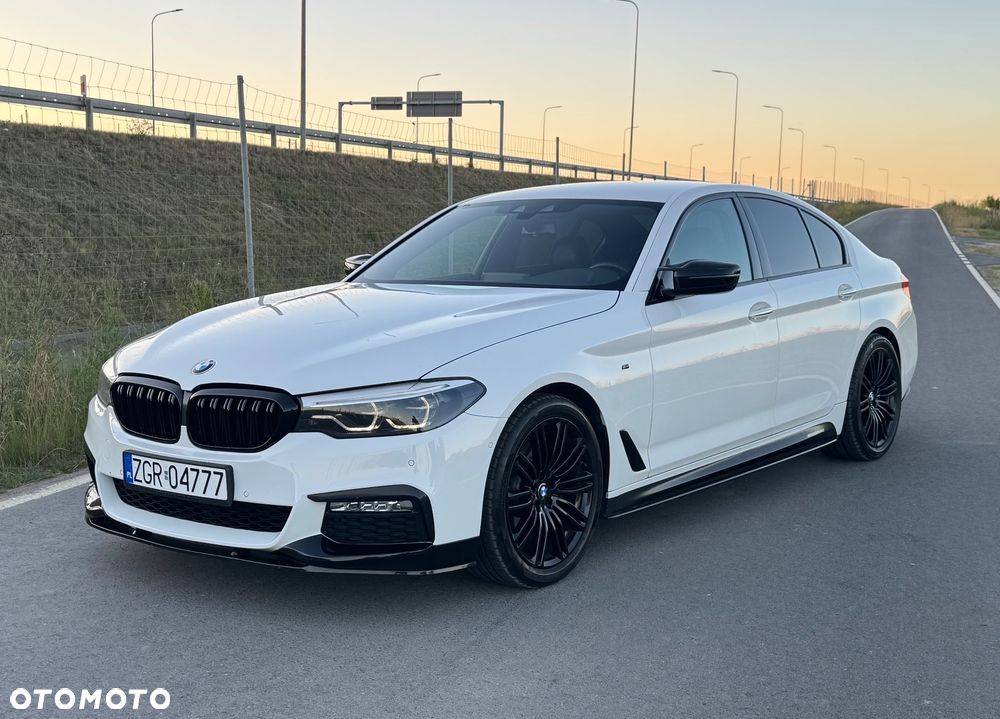 BMW Seria 5 520d M Sport - 3