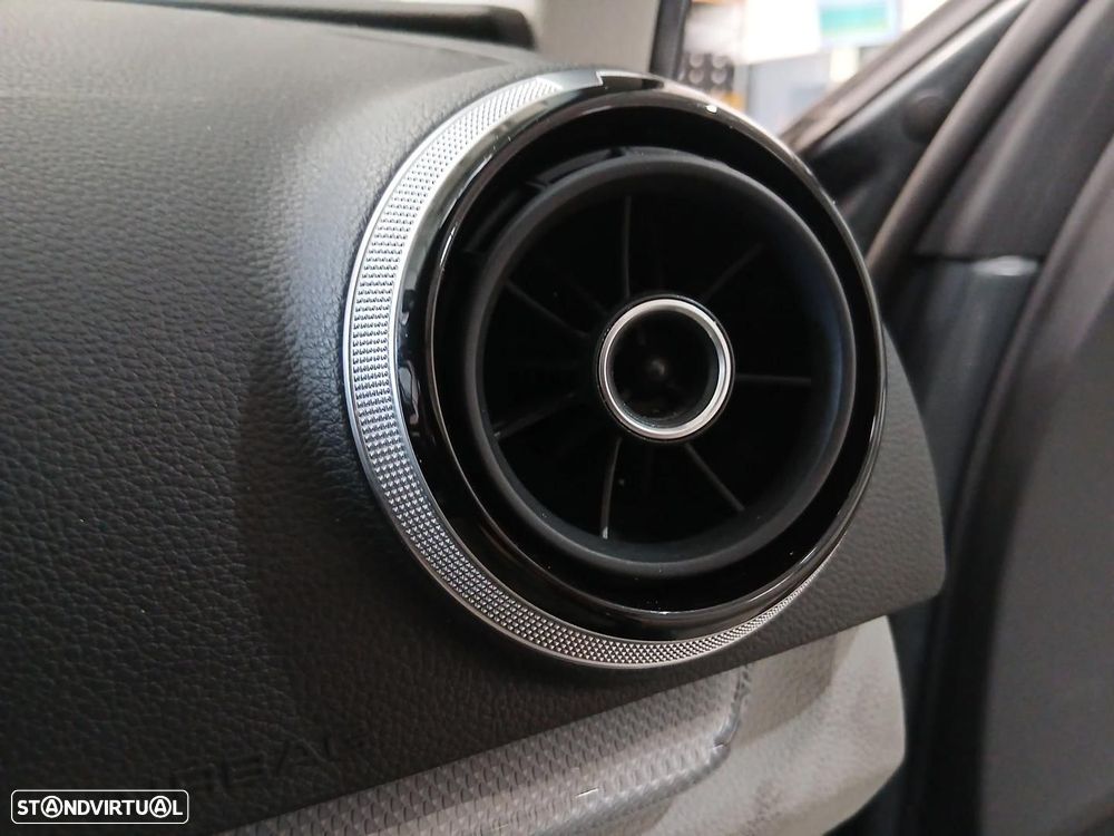 Difusor / saída de ar AUDI A3 (8V1, 8VK)