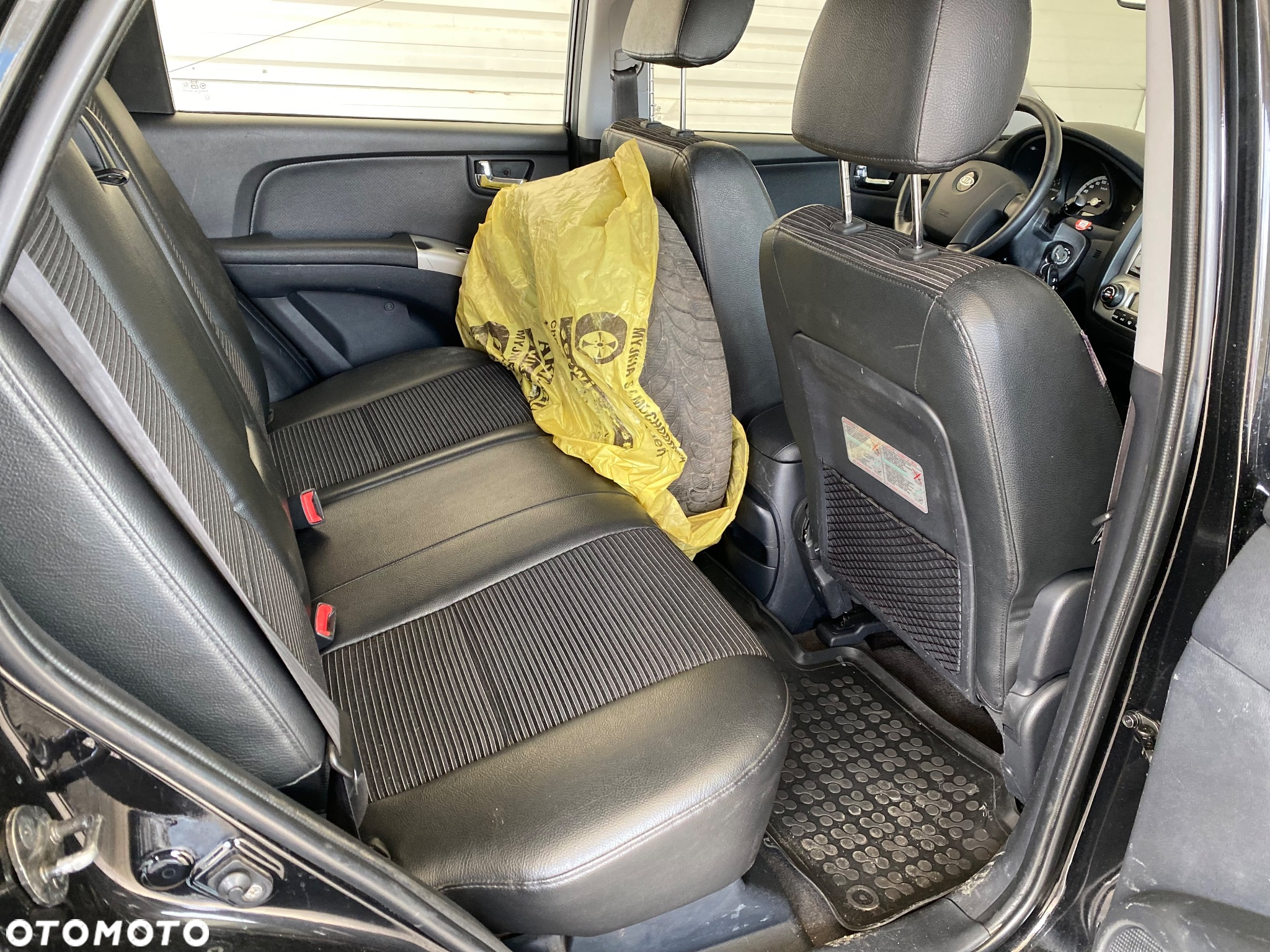 Kia Sportage 2.0 Expedition - 16