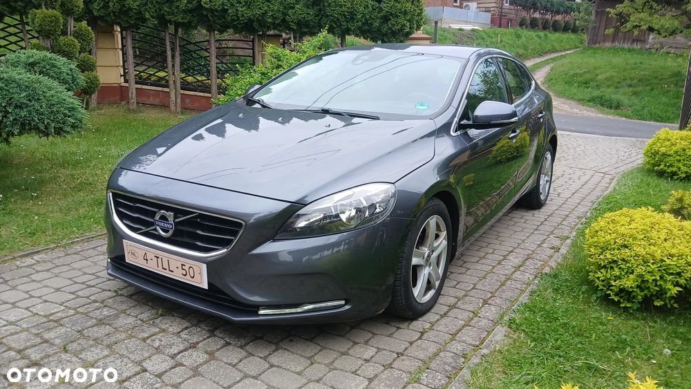 Volvo V40 D2 - 9
