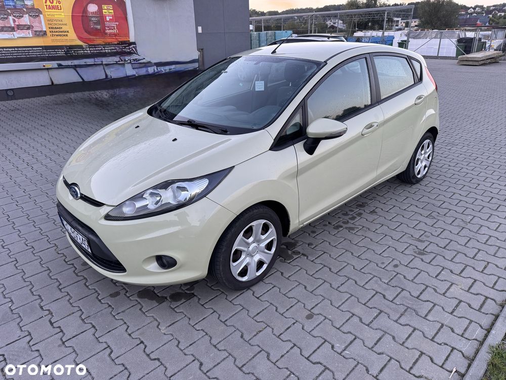 Ford Fiesta 2008 photo 2