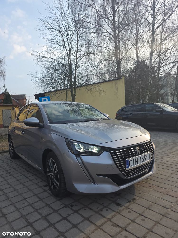 Peugeot 208 PureTech 100 EAT8 Allure - 3