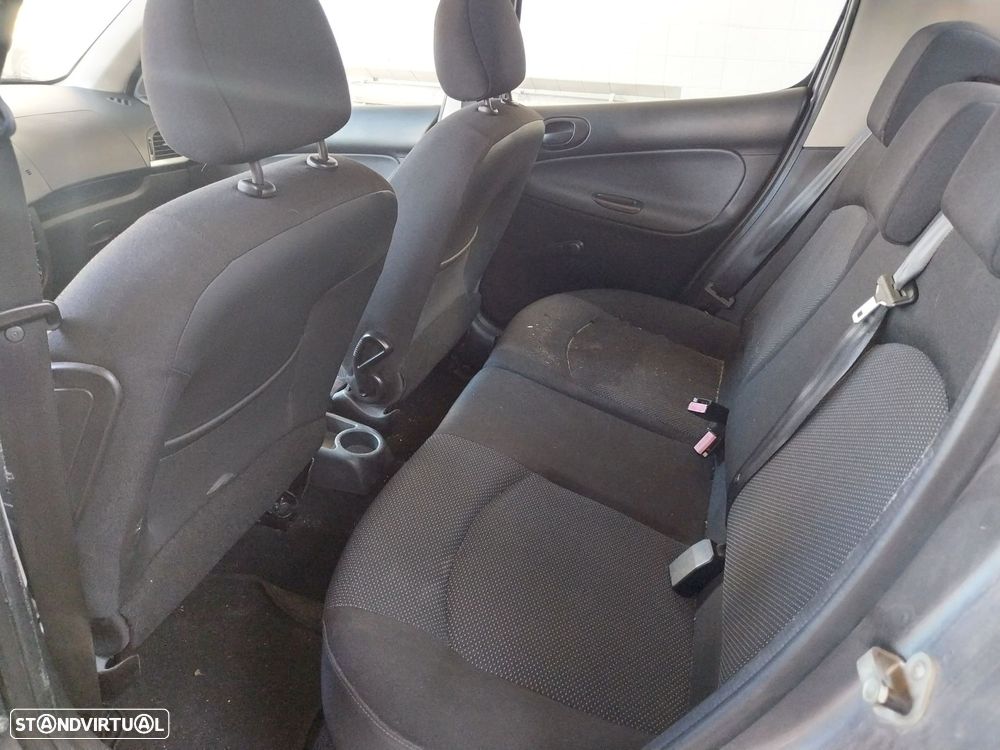 Peugeot 206+ 1.1 Trendy - 5