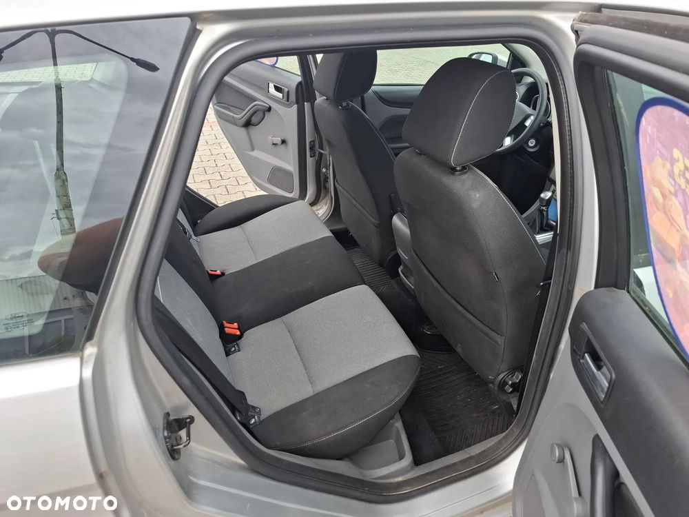 Ford Focus 1.6 Comfort - 7