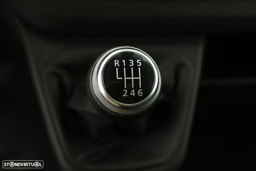 Renault trafic 2.0 blue dci l2h1 advance increased payload - 11