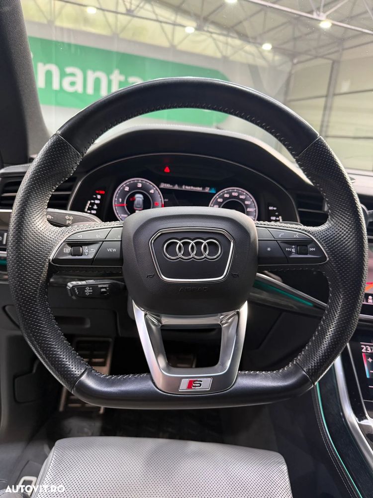 Audi Q8 - 19