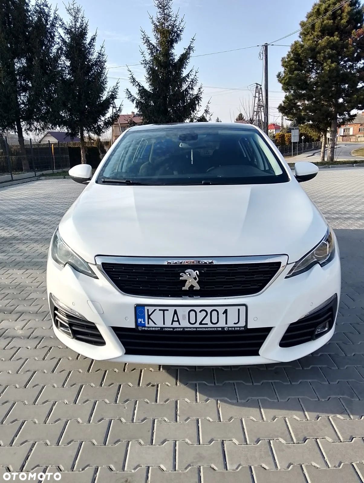 Peugeot 308 1.2 PureTech Active S&S EAT6 - 1