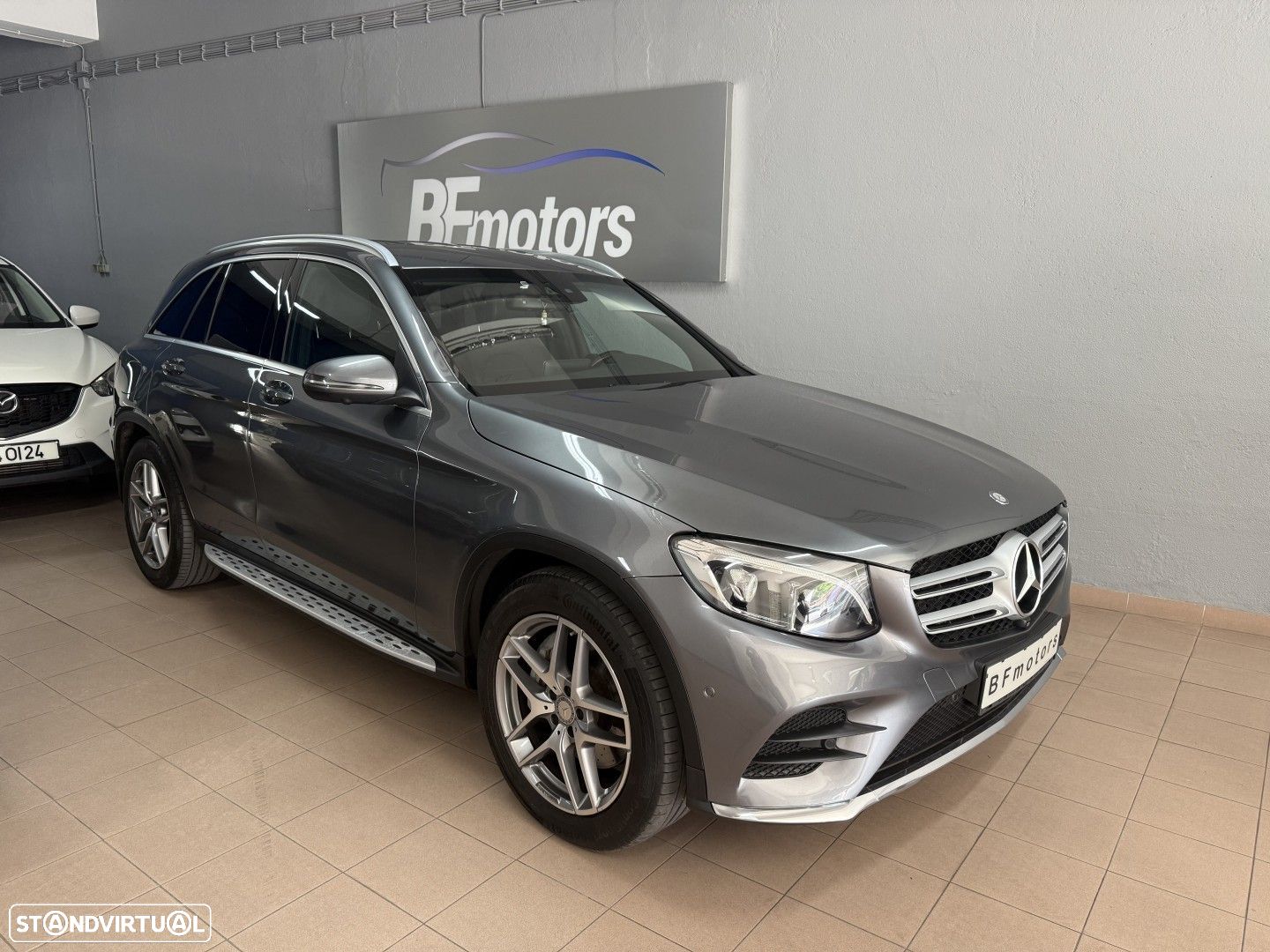 Mercedes-Benz GLC 250 d 4Matic 9G-TRONIC AMG Line - 1