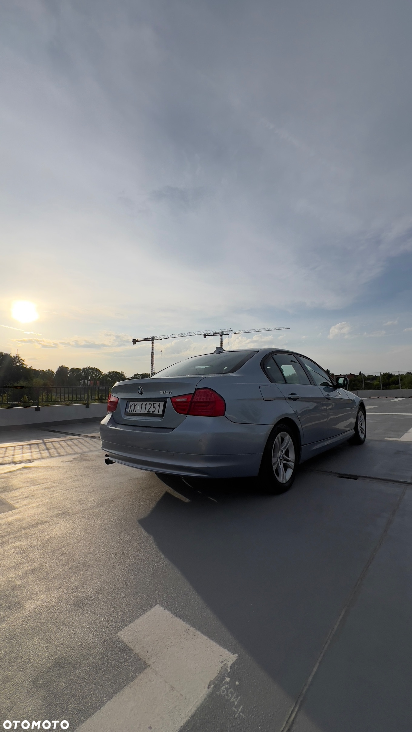 BMW Seria 3 318i - 12