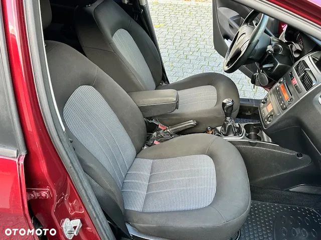 Fiat Linea 1.4 T-Jet 16V Active - 15