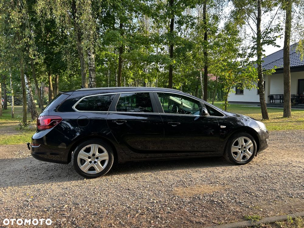 Opel Astra 1.4 Turbo - 4