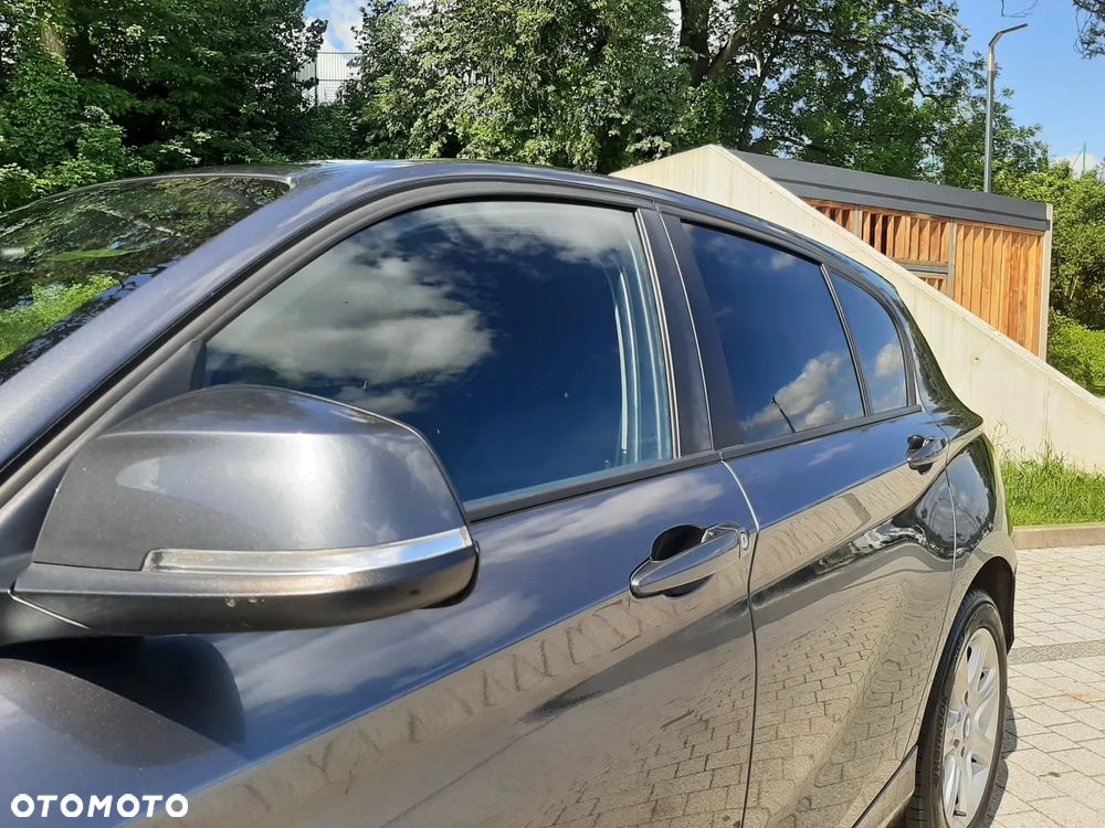 BMW Seria 1 118d - 13