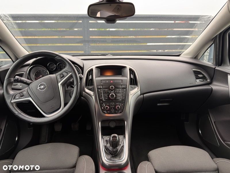 Opel Astra 1.4 Turbo Innovation - 19