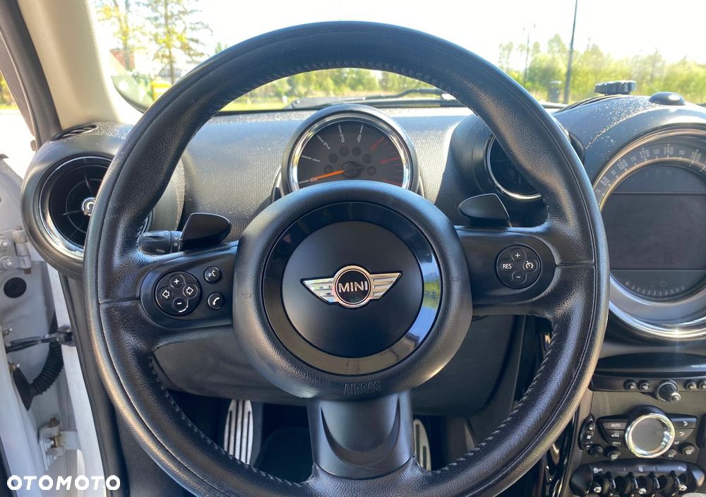 MINI Countryman - 16