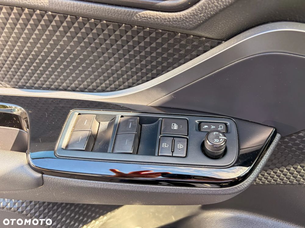 Toyota C-HR 1.8 Hybrid GPF GR Sport - 22