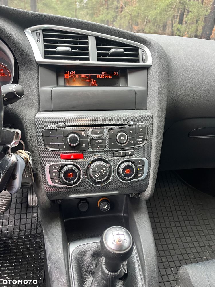 Citroën C4 1.6 VTi Attraction - 11