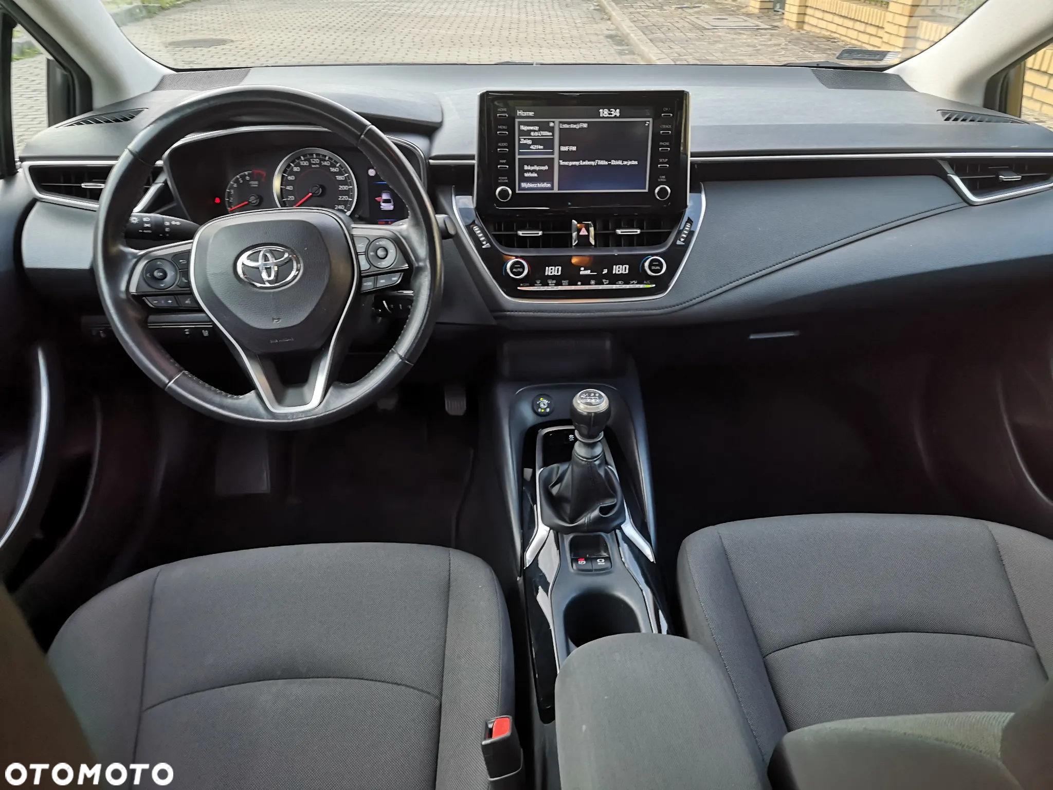 Toyota Corolla 1.6 Comfort - 3