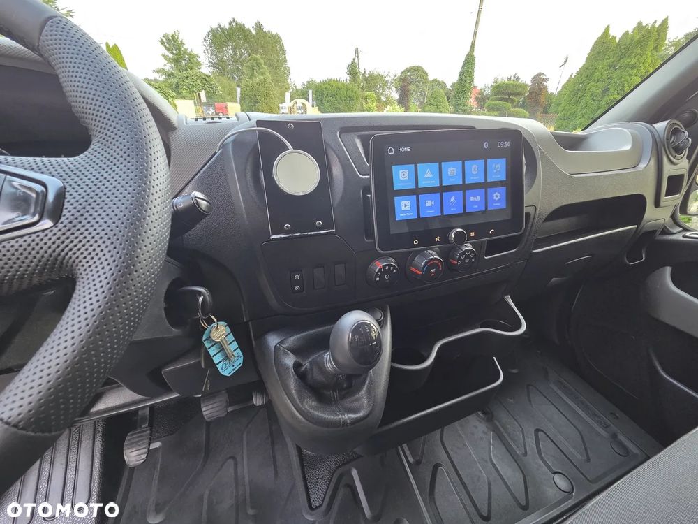 Renault Master - 33