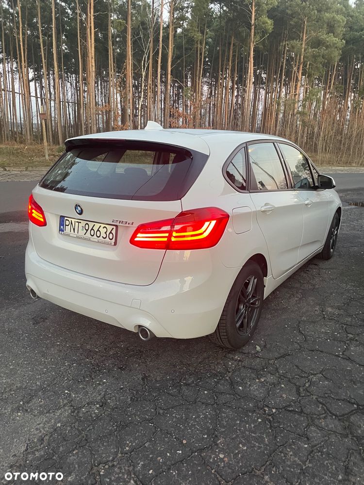 BMW Seria 2 218d - 2