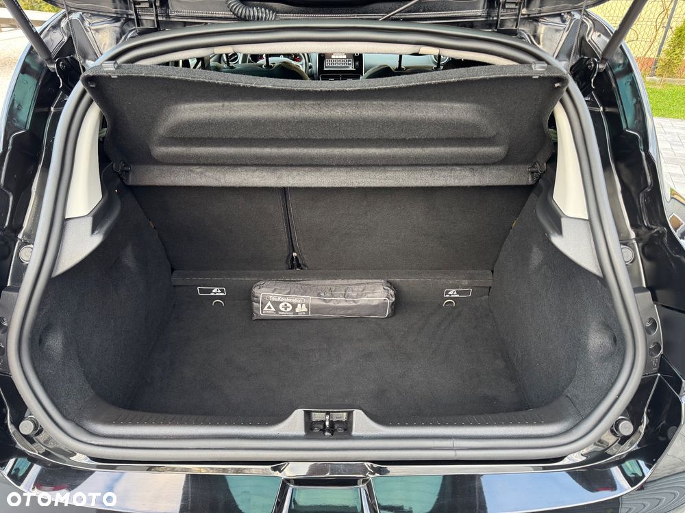 Renault Clio 1.2 16V 75 Limited - 19