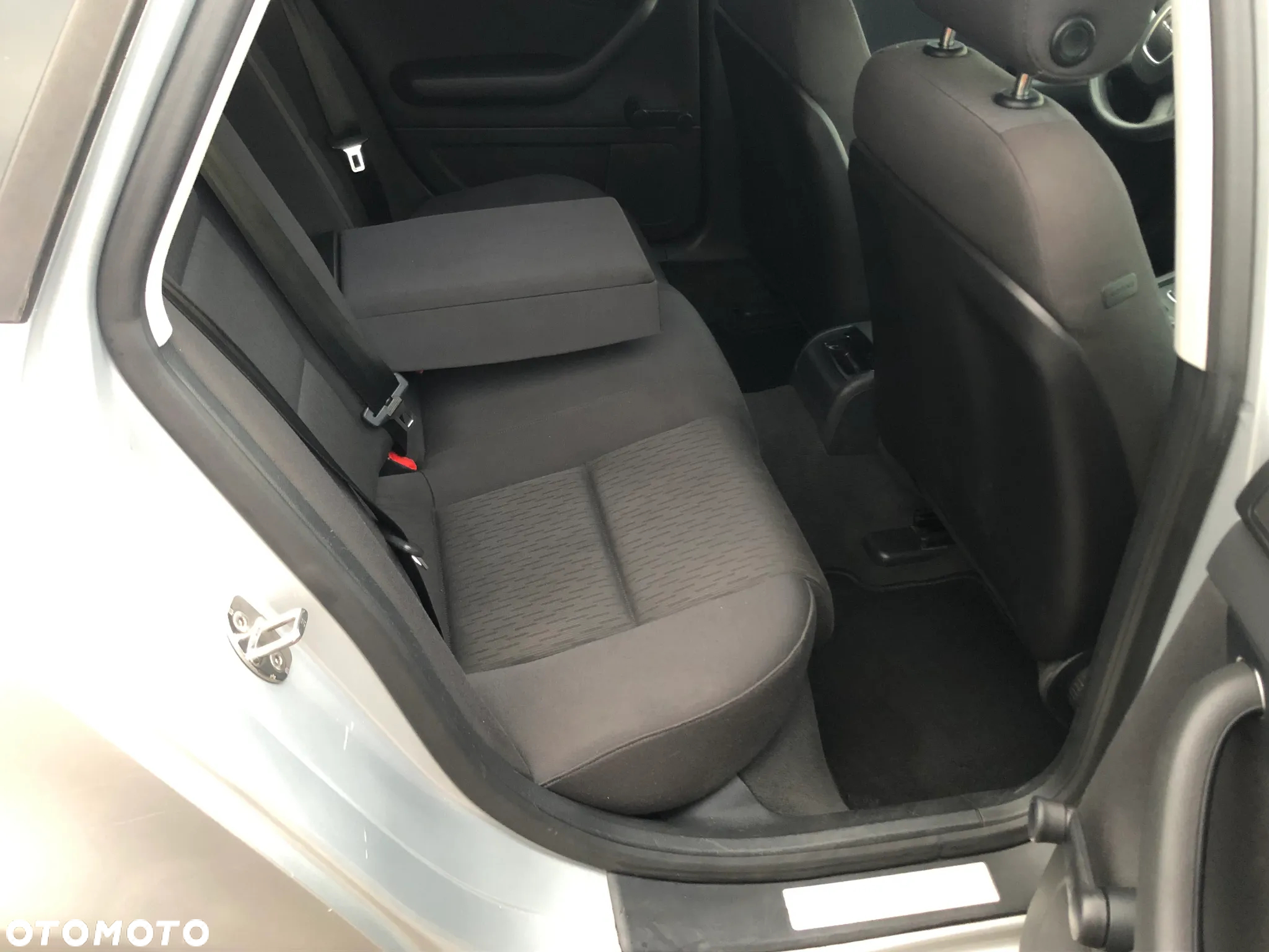 Audi A4 Avant 1.6 - 7