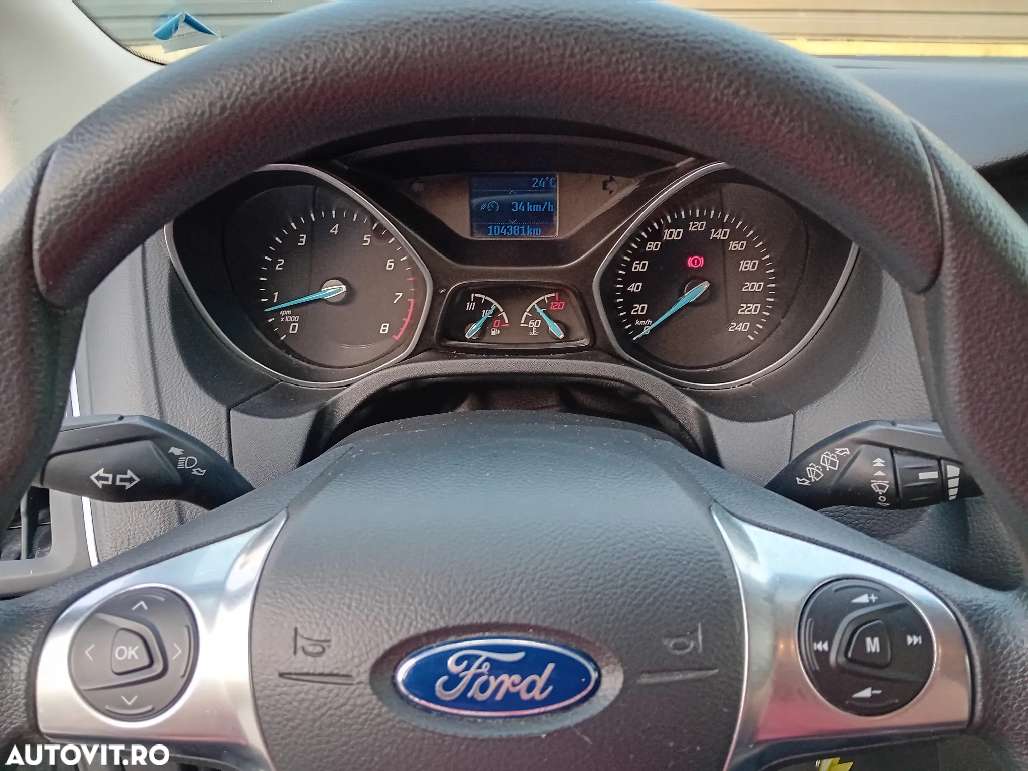 Ford Focus 1.0 EcoBoost Active Business - 8