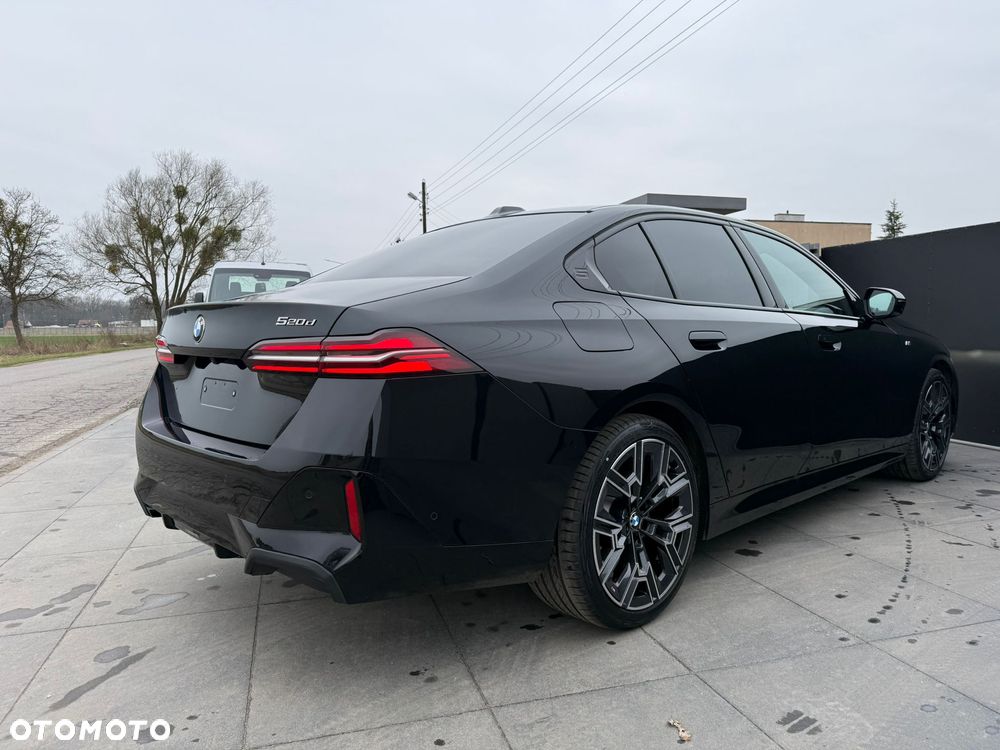 BMW Seria 5 520d - 17