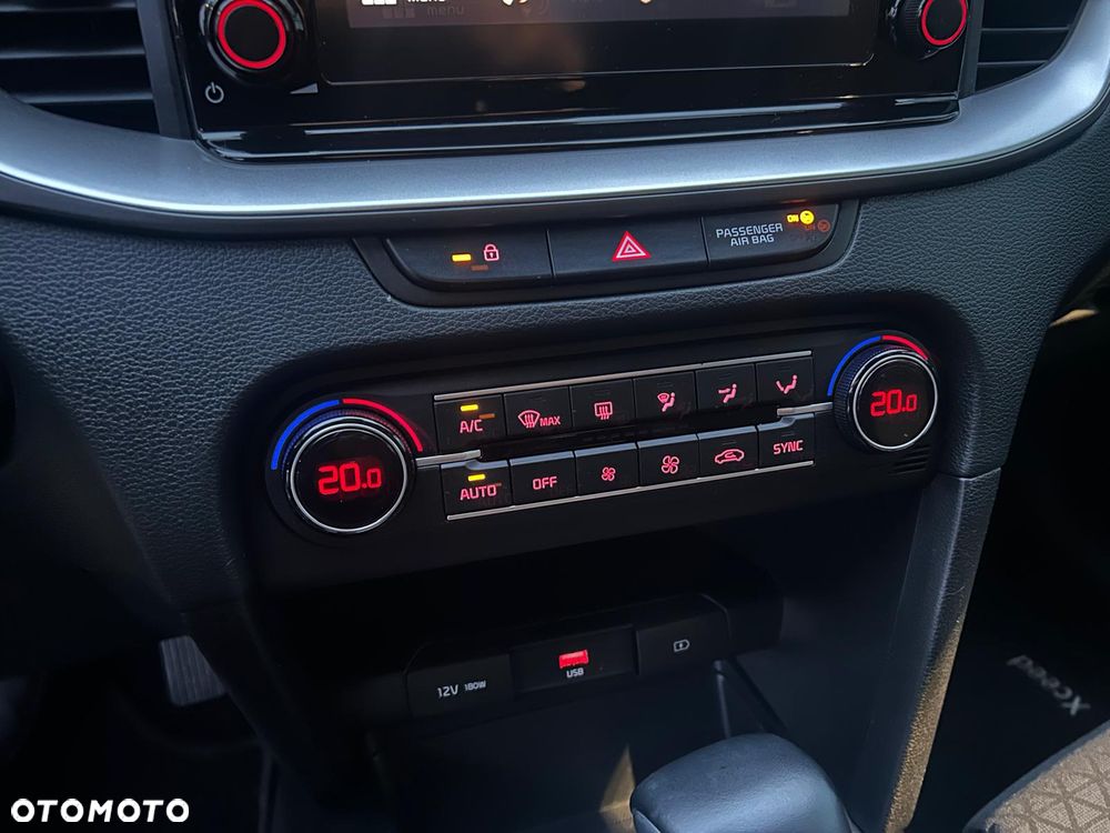 Kia XCeed 1.5 T-GDI M DCT - 21