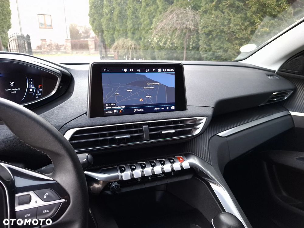 Peugeot 5008 1.6 BlueHDi Allure 7os - 9