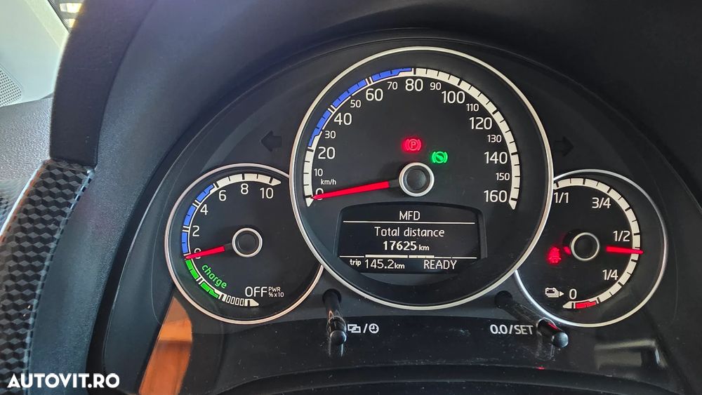 Volkswagen up! Standard - 6
