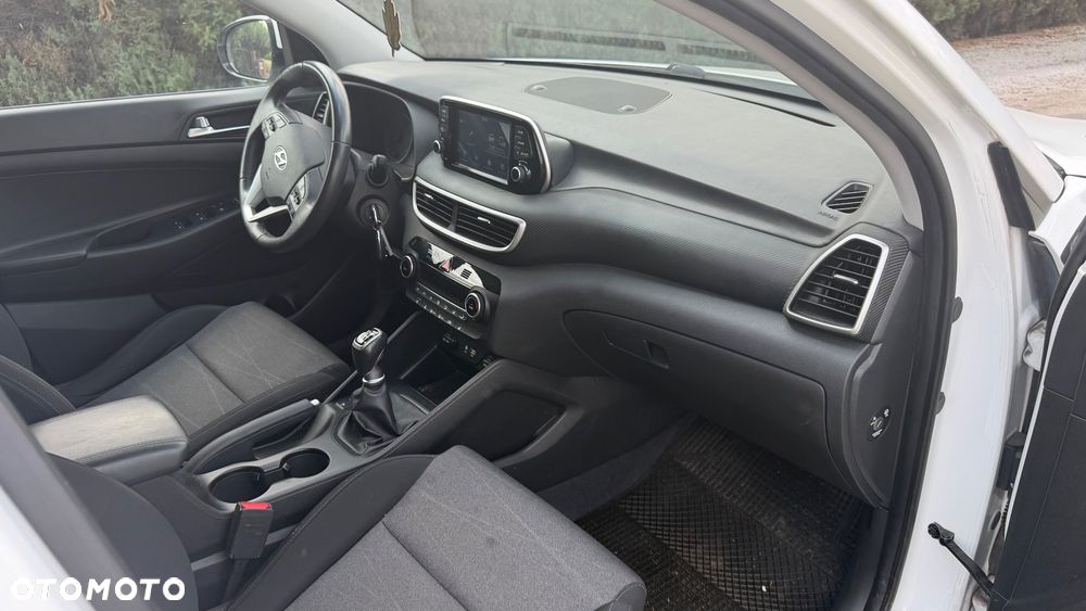 Hyundai Tucson - 27