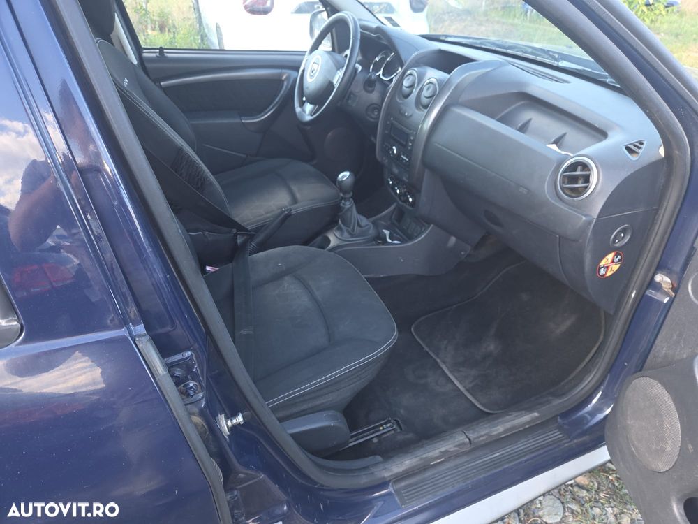 Dacia Duster 1.5 dCi 4x2 Laureate - 6