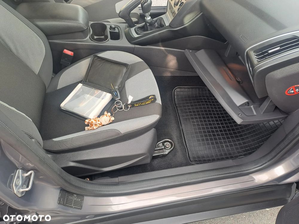 Ford Focus 1.0 EcoBoost Edition Start - 22