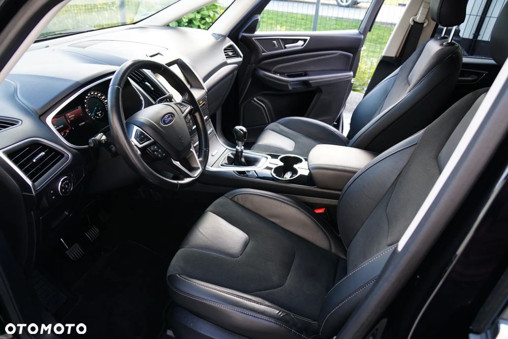 Ford S-Max 2.0 TDCi Titanium - 24