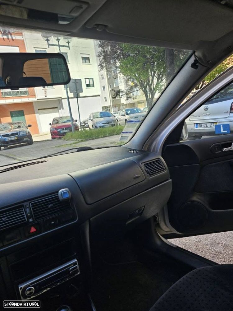 VW Golf 1.4i Confort - 13