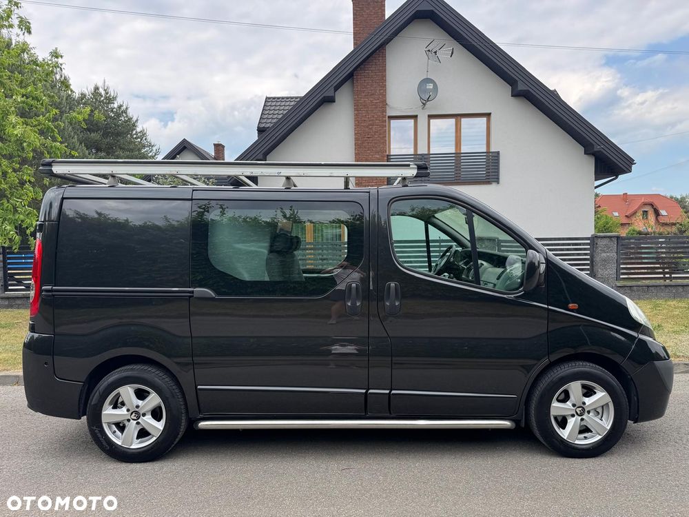 Opel VIVARO Klima Elektryka Duża Navi Tempomat Dubel Kabina Brygadówka 6os Hak Rury Pdc - 24