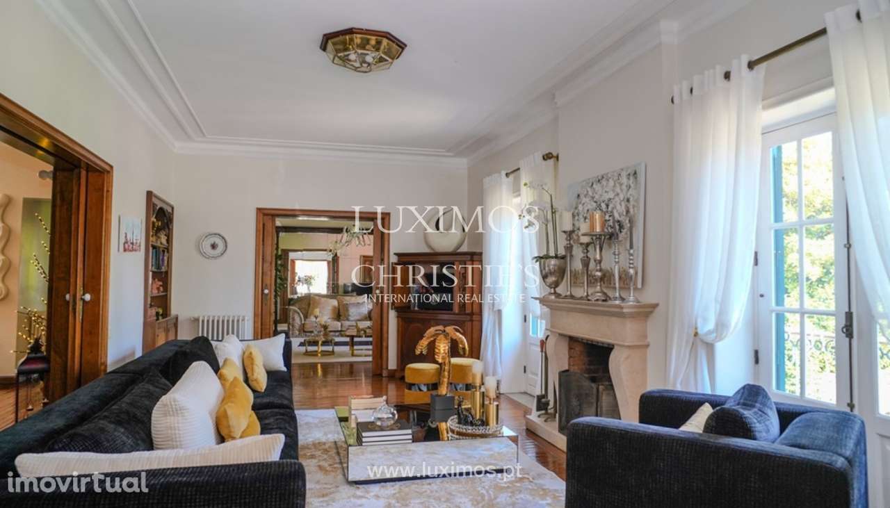 Moradia V5 com jardim e piscina, para venda, em Vila Nova de Famalicã - Grande imagem: 3/25