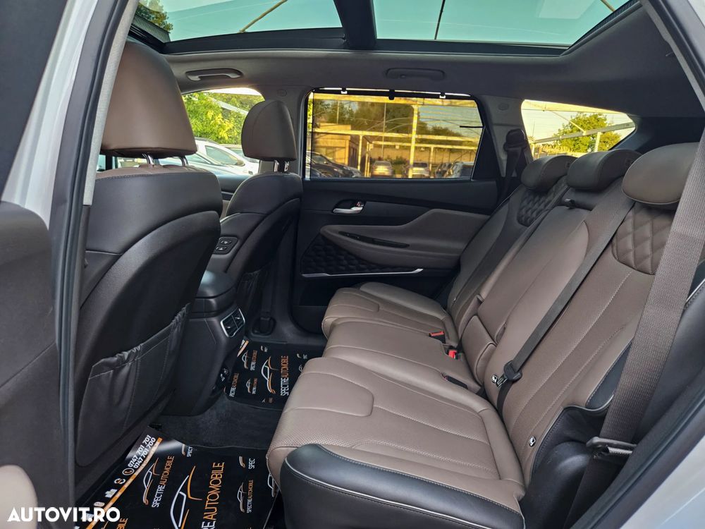 Hyundai Santa Fe Plug-in Hybrid 1.6 l 265 CP 4WD 6AT Luxury - 11