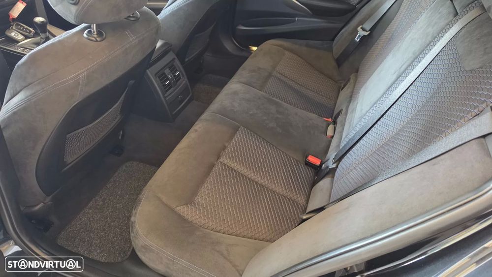 BMW 318 d Pack M - 56