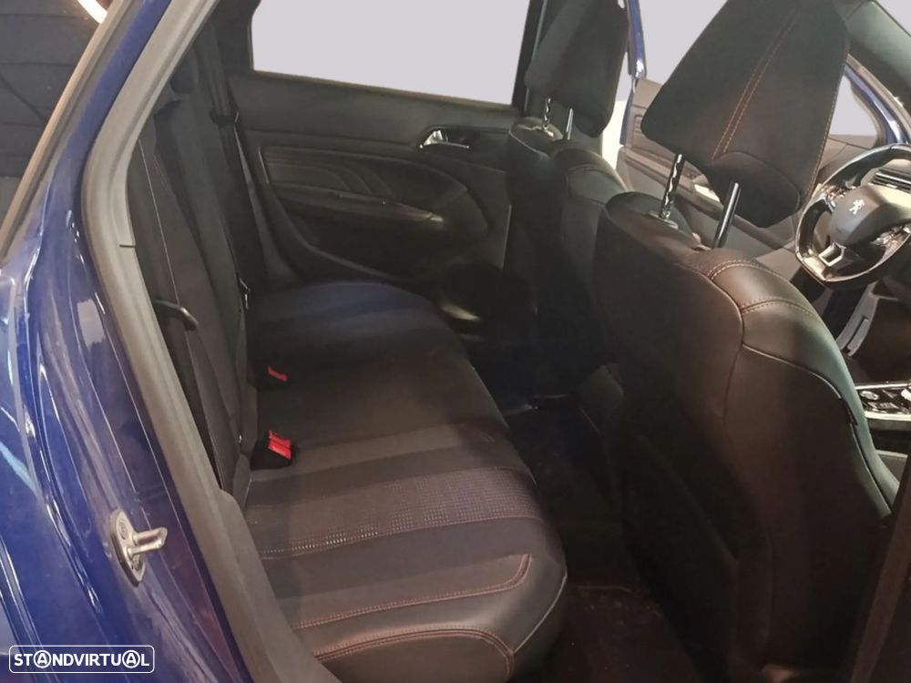 Peugeot 308 SW - 10