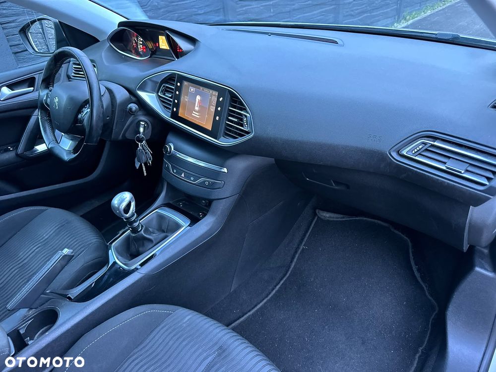 Peugeot 308 BlueHDi 120 Stop & Start Allure - 12