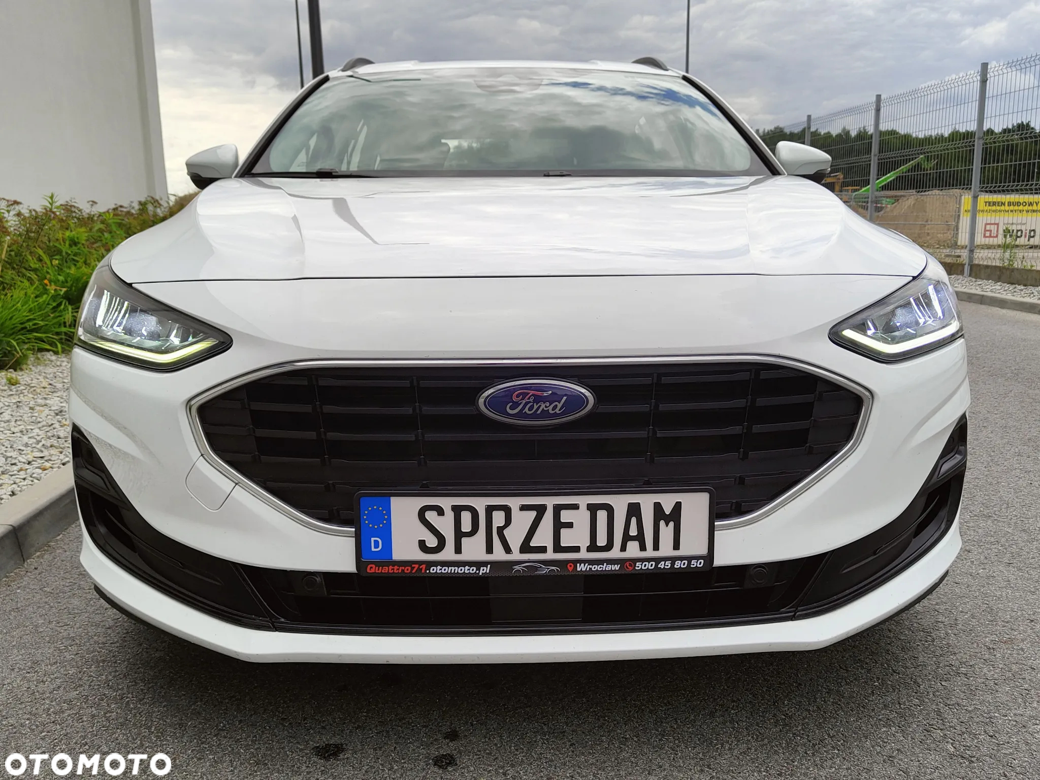 Ford Focus Turnier 1.5 EcoBlue Start-Stopp-System TITANIUM - 10